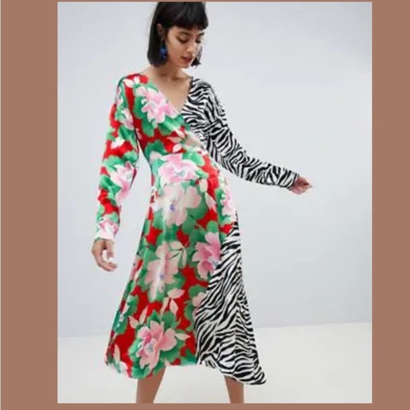 ASOS DESIGN Curve wrap maxi Floral and Zebra Long Sleeve dress in mixed print 6 - Picture 1 of 13